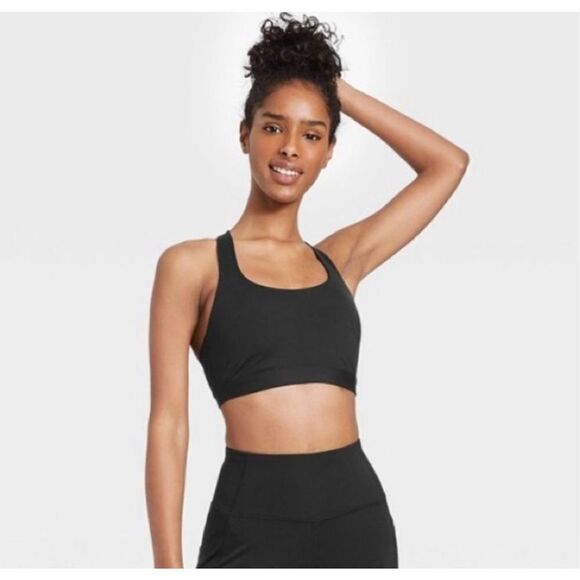 NWT Womens All in Motion Medium Coverage Sports Bra in Black - Sz S - Picture 1 of 2